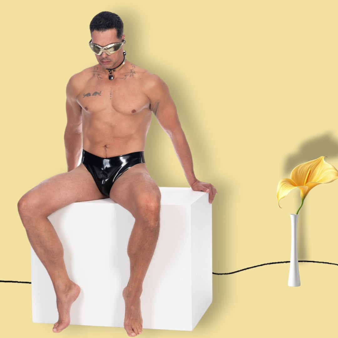 Metallic Leather Slim Padlock Collar Leather Lined M2O