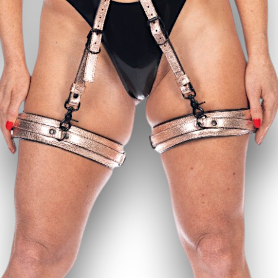 Metallic Leather Narrow Thigh Cuff Padded & Leather Lined M2O
