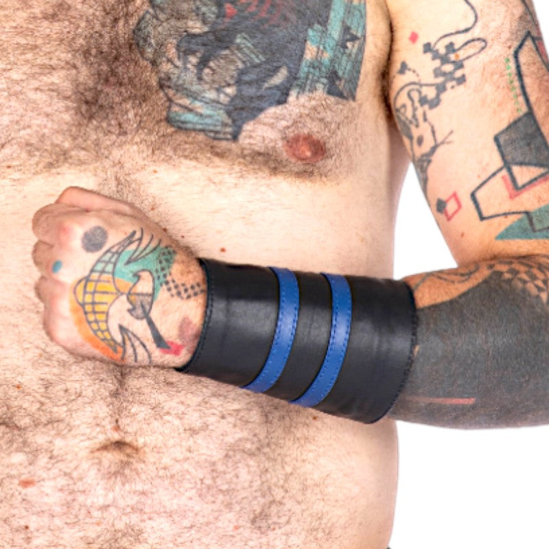 Leather Gauntlet Wallet Blue Stripes