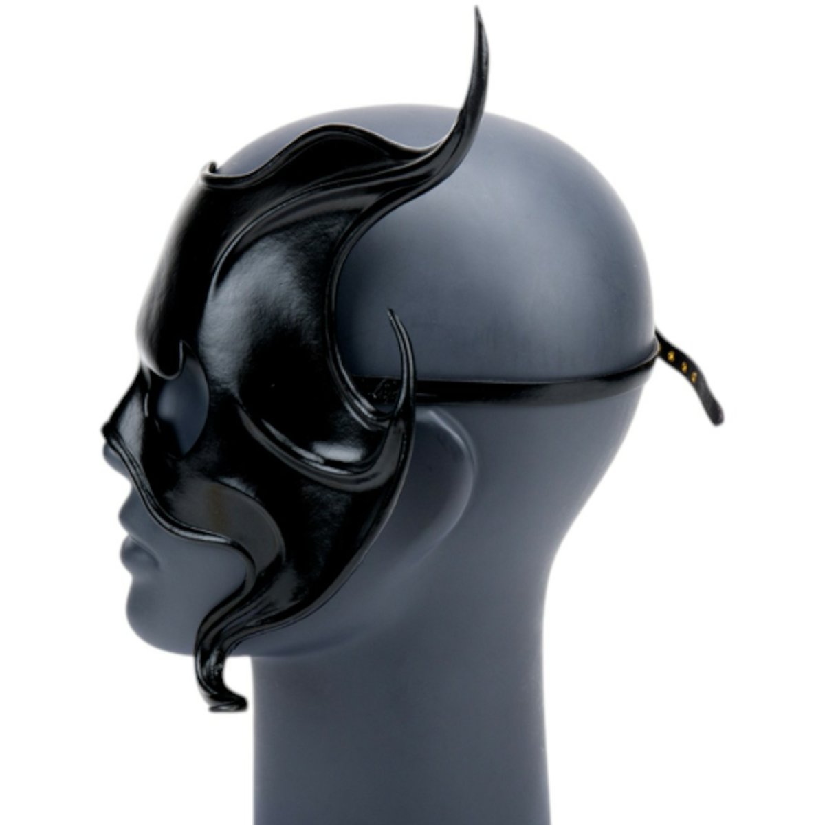 * Future Phantom Leather Mask