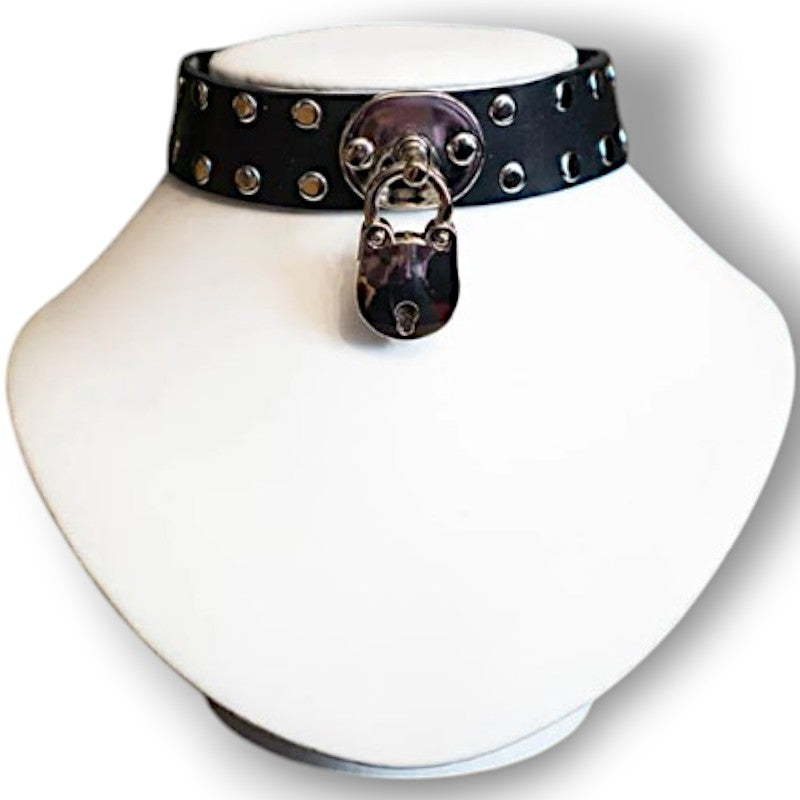 Choker-Padlock Choker W/ Rivets