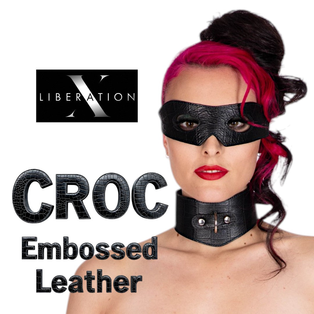 Croc Embossed Leather Curved Collar with D-Ring