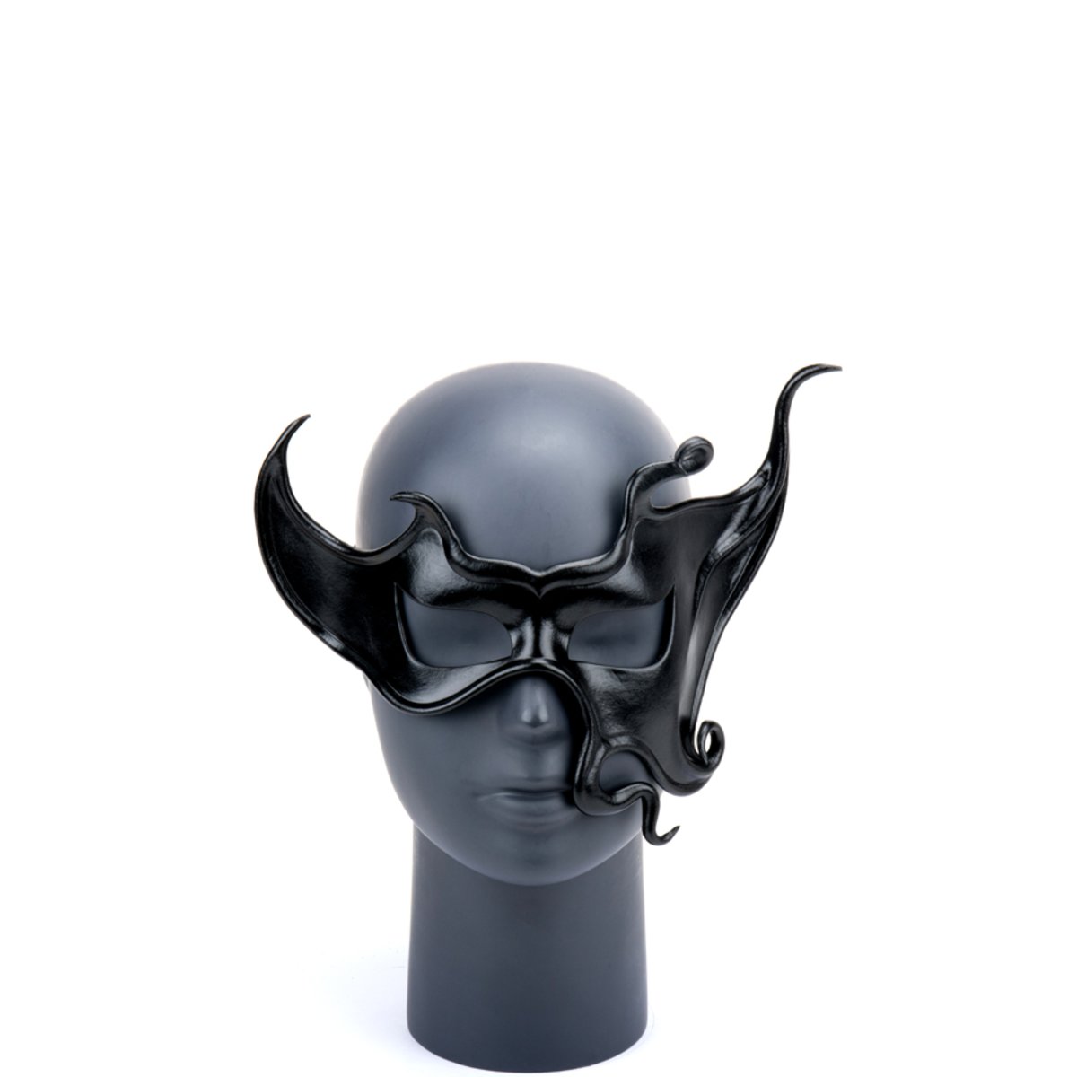 Asymetric Tendrils Mask