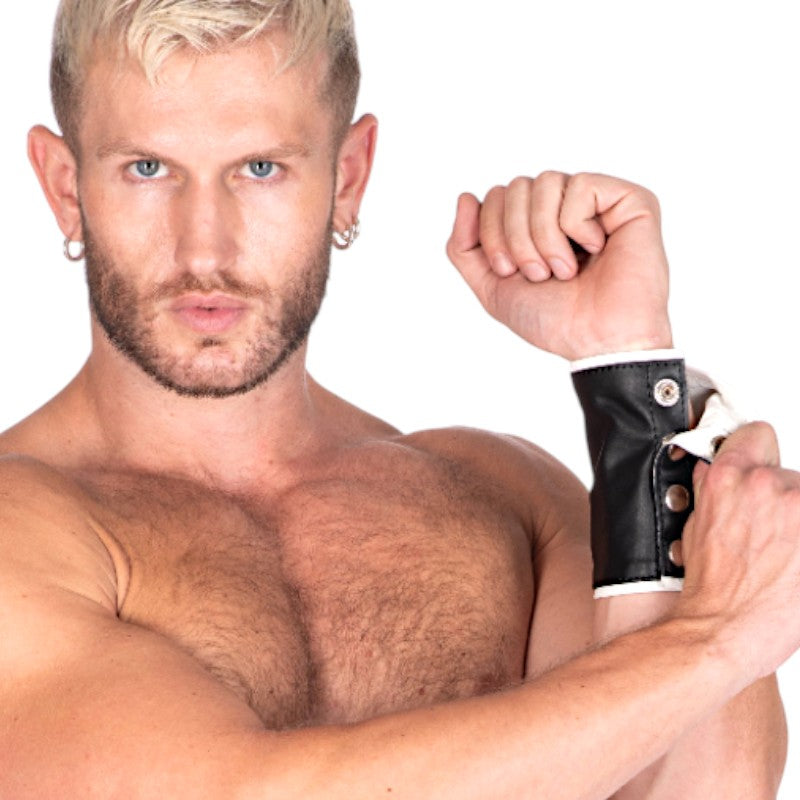 Leather Gauntlet Wallet White Trim