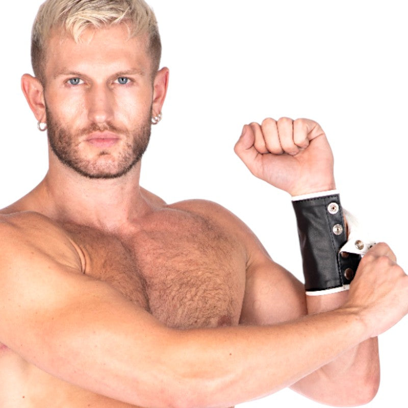 Leather Gauntlet Wallet White Trim