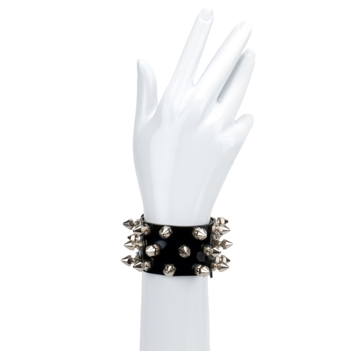 Bangle-Scattered Spike