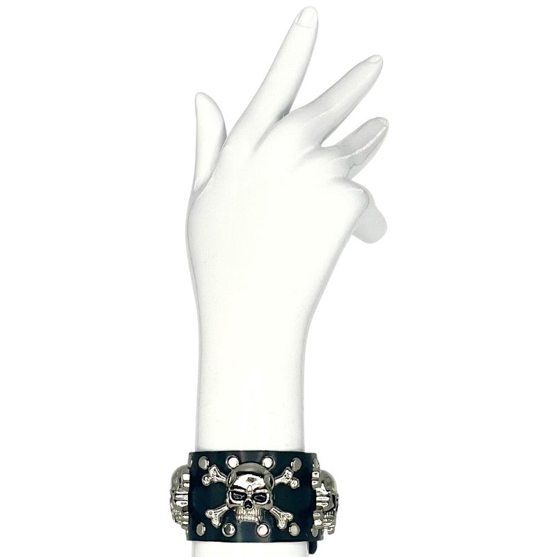 Bangle Chunky Skull Cuff