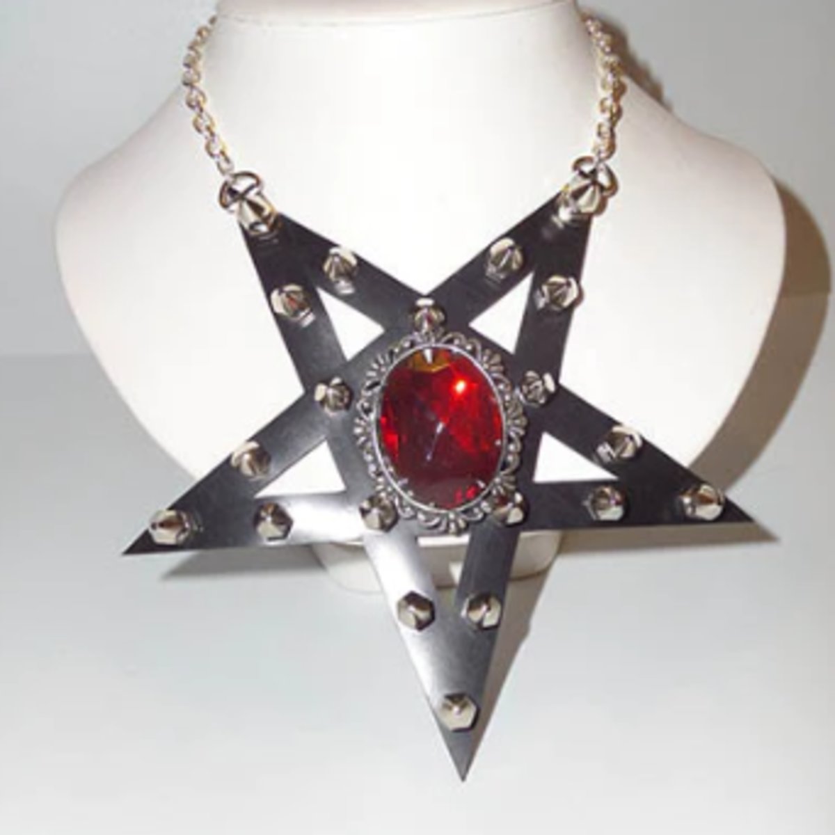 Necklace Spiked Pentagram W/ Brooch