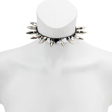 Choker-Slim Mirror With Large Dog Spikes