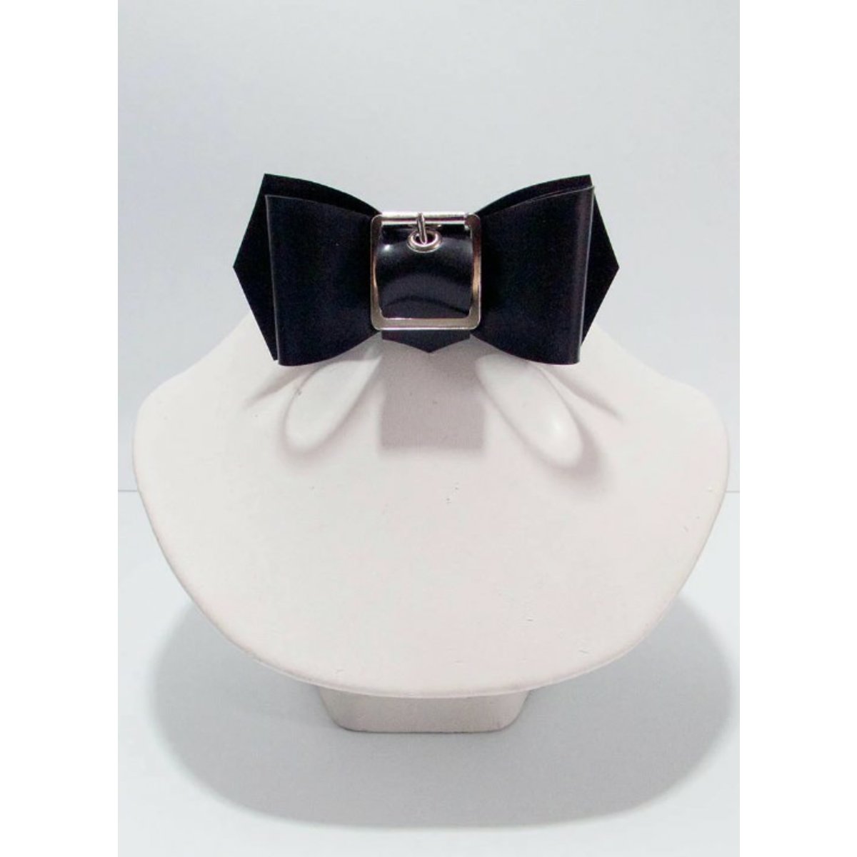 Bow Tie W/ Buckle