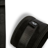 Sei Mio-Neck Firmly In Check-Adjustable Neck & Wrist Restraint Kit