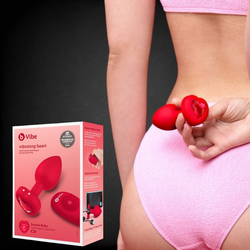 B-Vibe Vibrating Heart Plug M/L