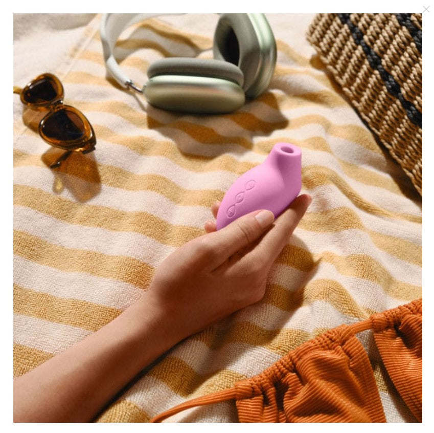 Lelo Sona 2 Travel Sonic Clitoral Suction Massager Pink
